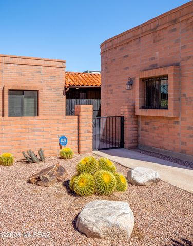 8786 N Coral Ridge Loop, Tucson, AZ 85704