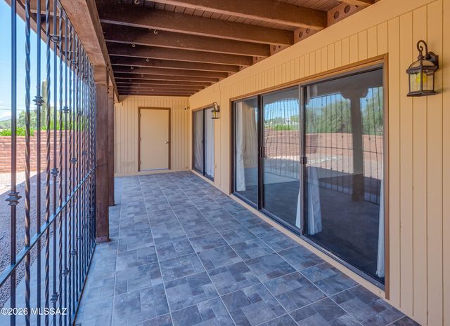 8786 N Coral Ridge Loop, Tucson, AZ 85704