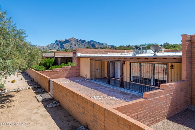 8786 N Coral Ridge Loop, Tucson, AZ 85704