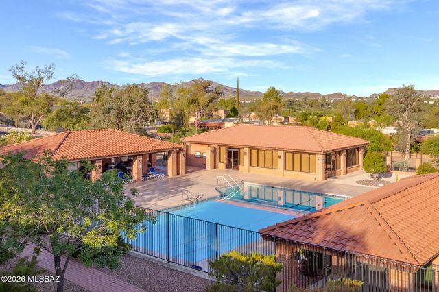 8786 N Coral Ridge Loop, Tucson, AZ 85704