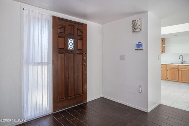 8786 N Coral Ridge Loop, Tucson, AZ 85704