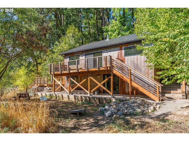 183 CONDIT Dr, White Salmon, WA 98672