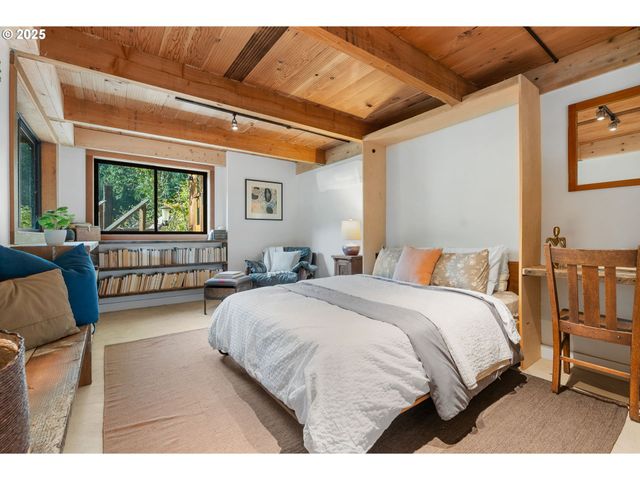 183 CONDIT Dr, White Salmon, WA 98672