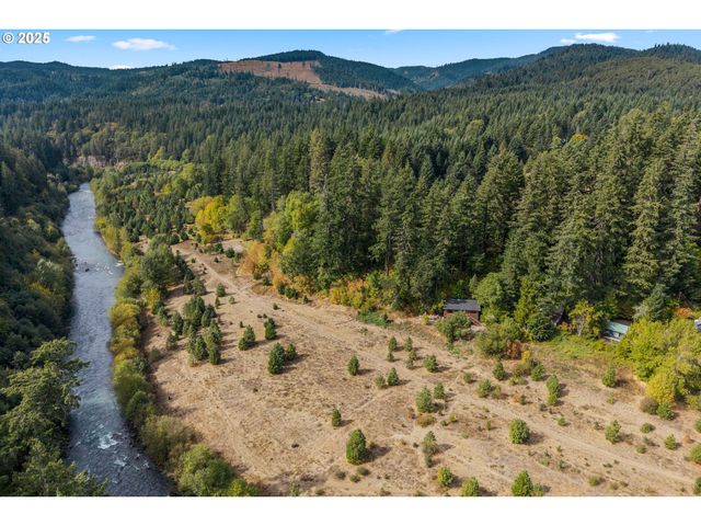 183 CONDIT Dr, White Salmon, WA 98672