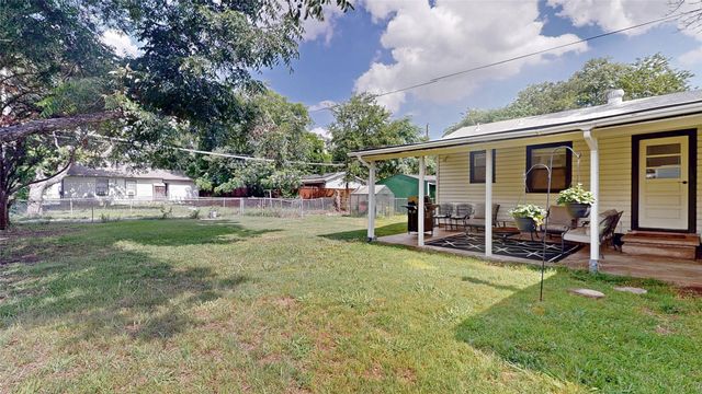 922 Tamara Lane, Grand Prairie, TX 75051