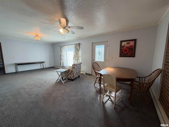 369 N KELLOGG Street, Galesburg, IL 61401