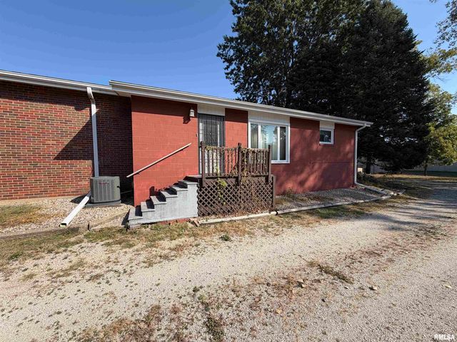 369 N KELLOGG Street, Galesburg, IL 61401