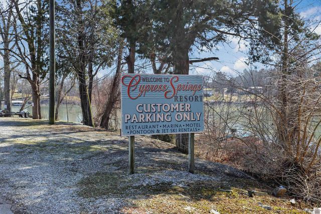 2488 Cypress Trail, New Concord, KY 42076