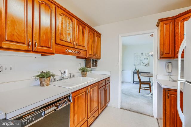 2410 WOODCROFT RD, Baltimore, MD 21234