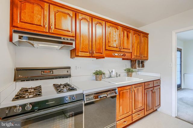 2410 WOODCROFT RD, Baltimore, MD 21234