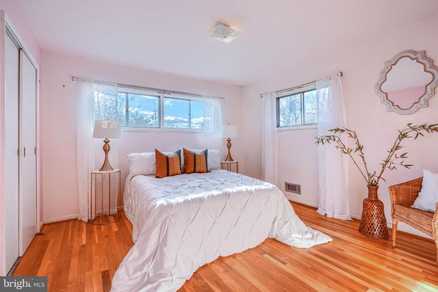 2410 WOODCROFT RD, Baltimore, MD 21234