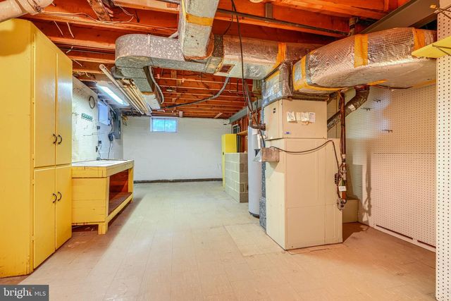 2410 WOODCROFT RD, Baltimore, MD 21234