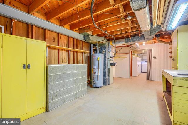 2410 WOODCROFT RD, Baltimore, MD 21234