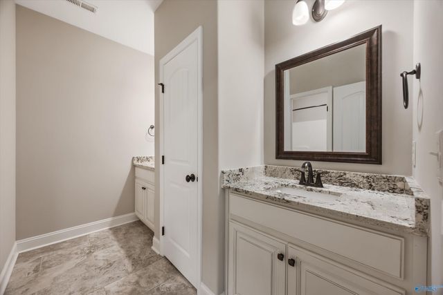 15414 Craft Lane, Athens, AL 35613