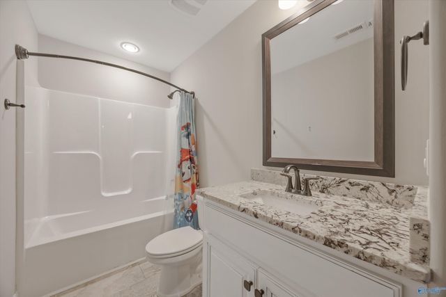 15414 Craft Lane, Athens, AL 35613