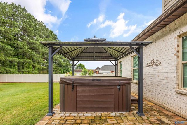 15414 Craft Lane, Athens, AL 35613