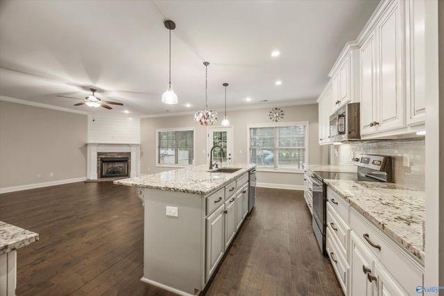 15414 Craft Lane, Athens, AL 35613