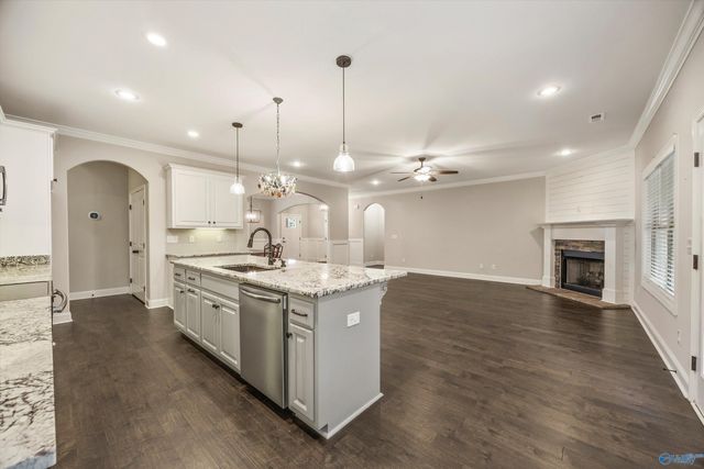 15414 Craft Lane, Athens, AL 35613