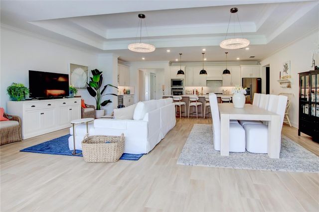 6364 SNOW TREE LANE, St Cloud, FL 34771