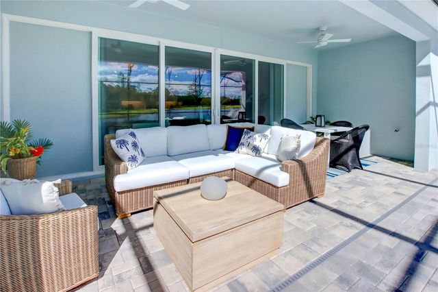 6364 SNOW TREE LANE, St Cloud, FL 34771