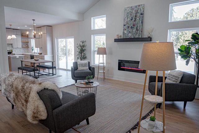 3433 PAULA STREET, Green Bay, WI 54311