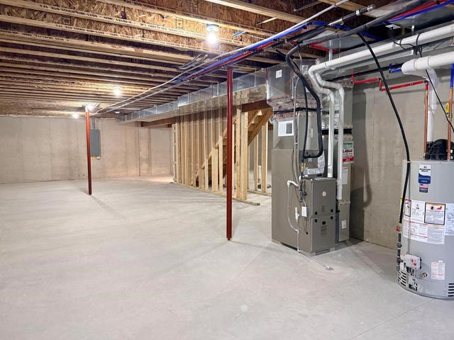 3433 PAULA STREET, Green Bay, WI 54311