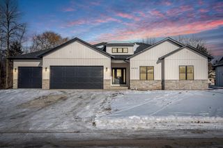 3433 PAULA STREET, Green Bay, WI 54311