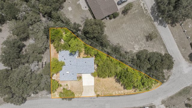 1005 Spanish Trail Drive, Granbury, TX 76048