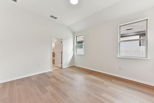 773 Treadwell LN, Kyle, TX 78640