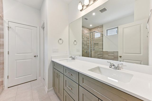 773 Treadwell LN, Kyle, TX 78640