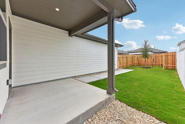 773 Treadwell LN, Kyle, TX 78640