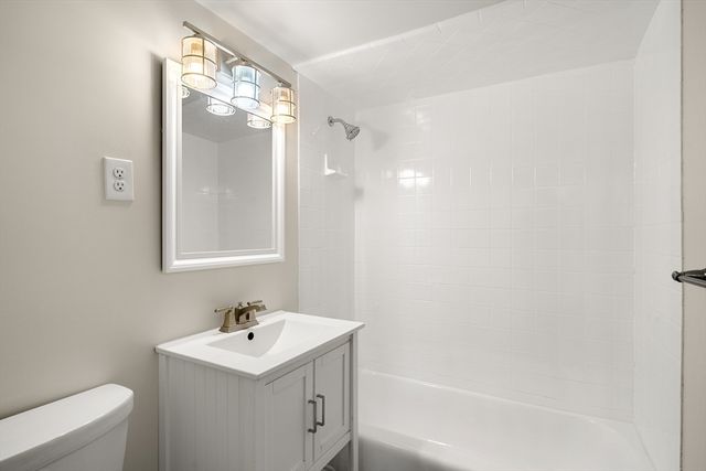 1105 Lexington Street 9-2, Waltham, MA 02452