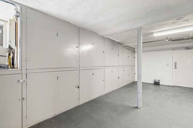 1105 Lexington Street 9-2, Waltham, MA 02452