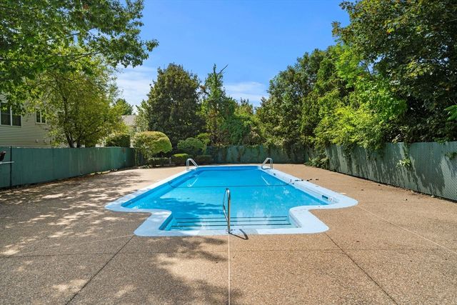 1105 Lexington Street 9-2, Waltham, MA 02452