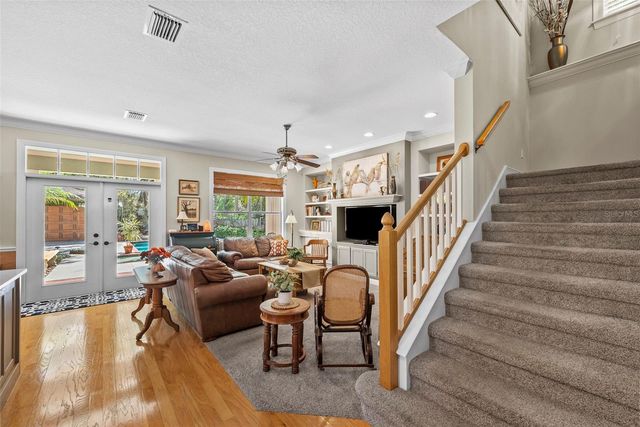 3224 W LAWN AVENUE, Tampa, FL 33611