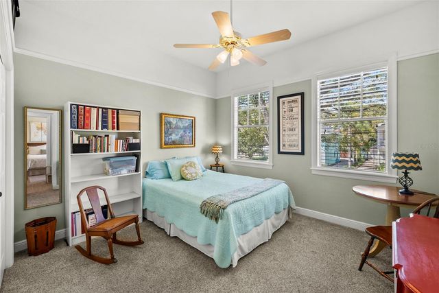 3224 W LAWN AVENUE, Tampa, FL 33611