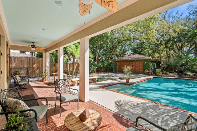 3224 W LAWN AVENUE, Tampa, FL 33611