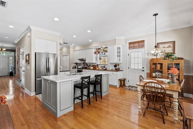 3224 W LAWN AVENUE, Tampa, FL 33611