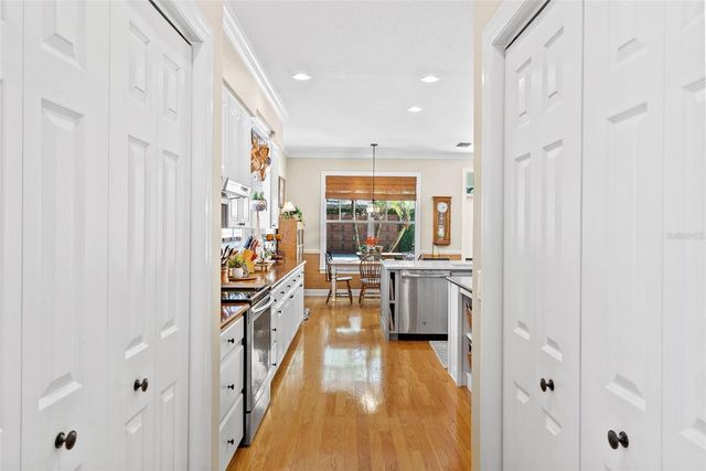 3224 W LAWN AVENUE, Tampa, FL 33611