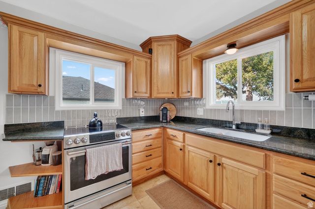 920 S 2200 E, Salt Lake City, UT 84108