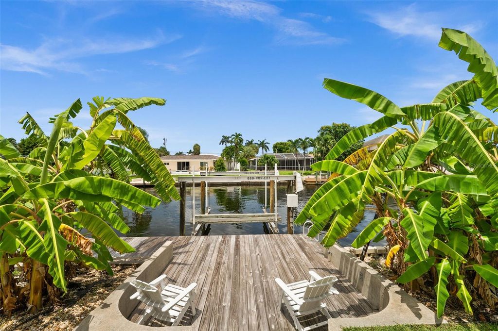 Image 27 of property listing at 5122 SW 3RD AVENUE, Cape Coral, FL 33914