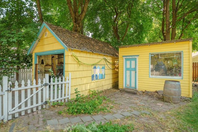 424 E 26th Ave, Spokane, WA 99203