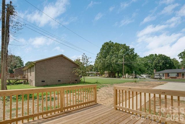 502 N Pine Street, Cherryville, NC 28021
