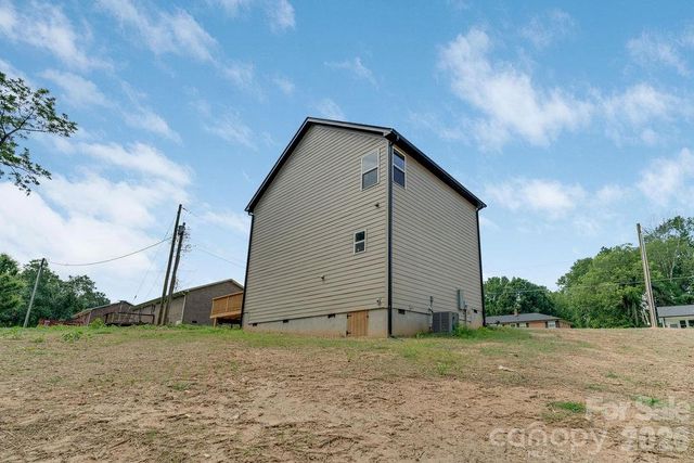 502 N Pine Street, Cherryville, NC 28021