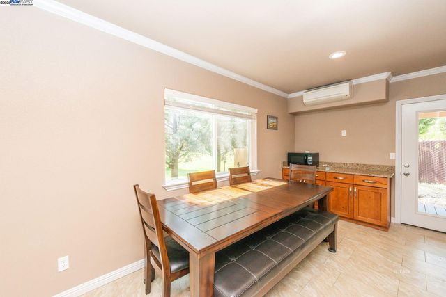 250 Mary Ave., Trinity Center, CA 96091