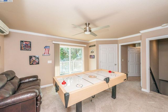 250 Mary Ave., Trinity Center, CA 96091