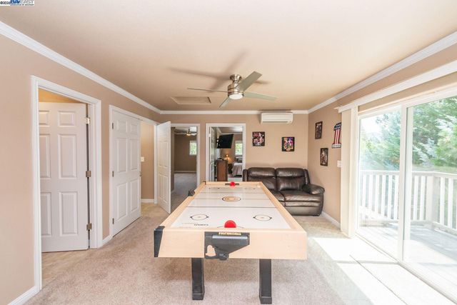 250 Mary Ave., Trinity Center, CA 96091