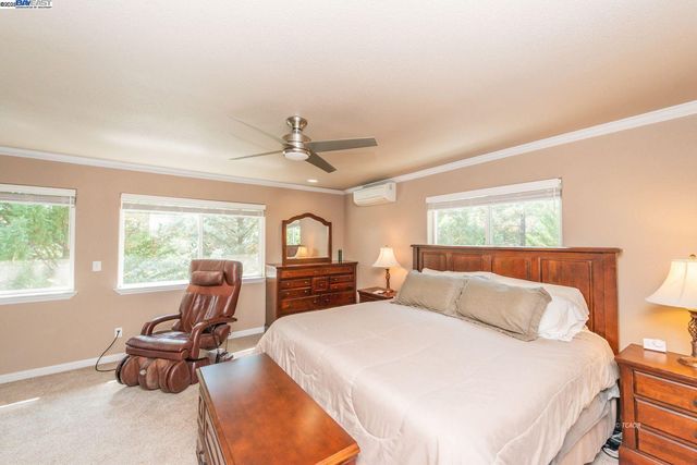 250 Mary Ave., Trinity Center, CA 96091