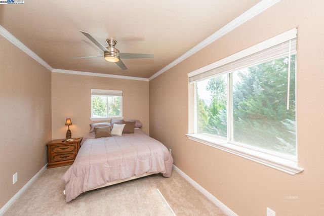 250 Mary Ave., Trinity Center, CA 96091