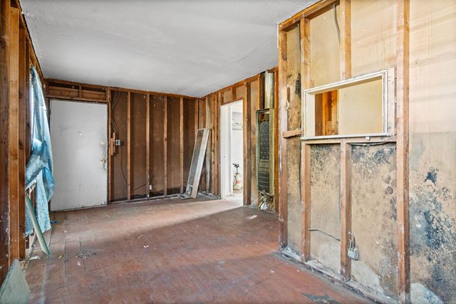 5011 W 55th Street, Little Rock, AR 72209